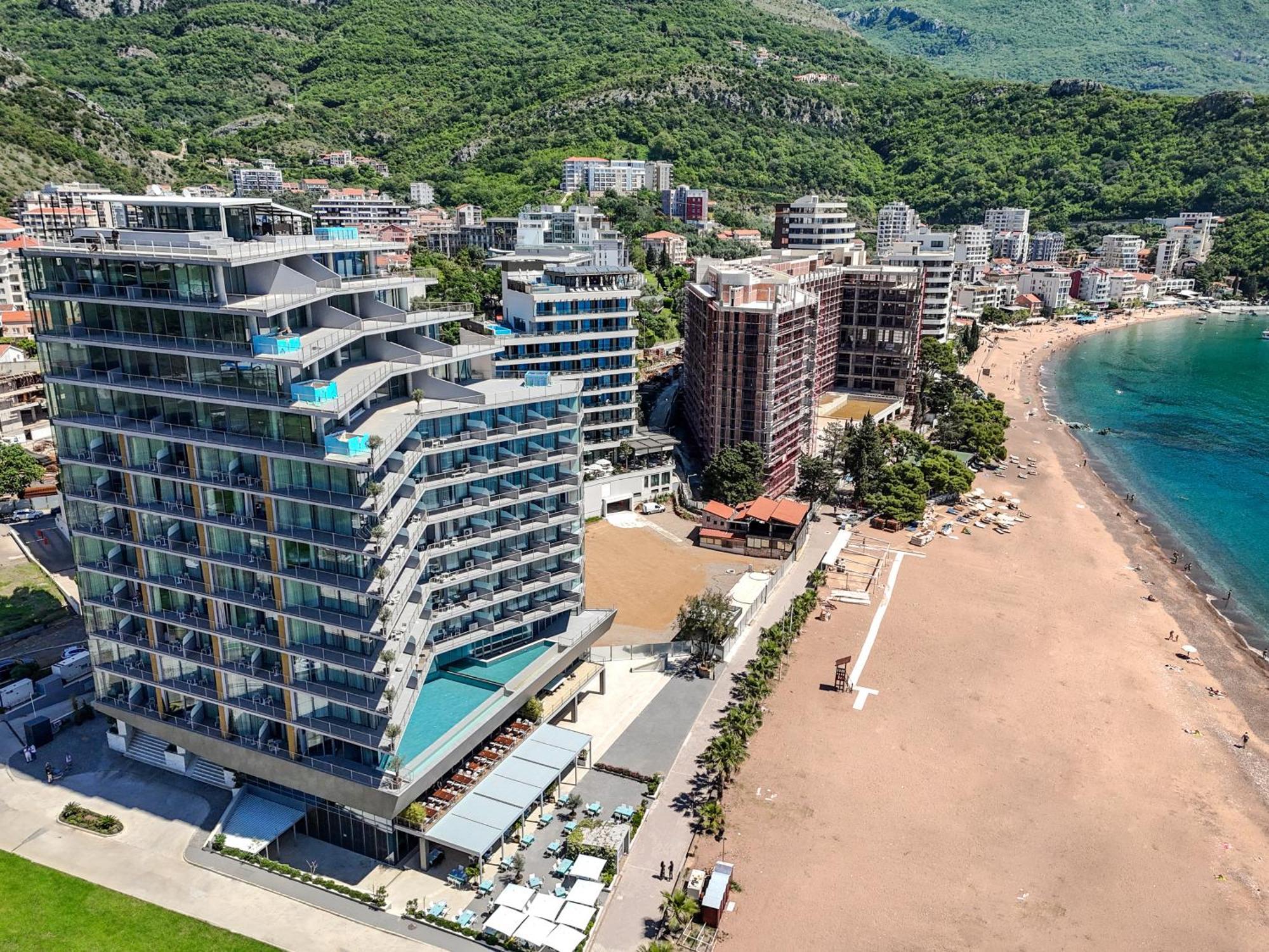 Hotel Ponta Plaza Conference & Spa Budua Esterno foto