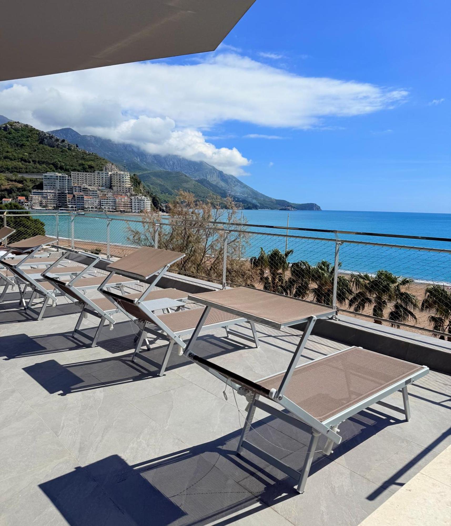 Hotel Ponta Plaza Conference & Spa Budua Esterno foto